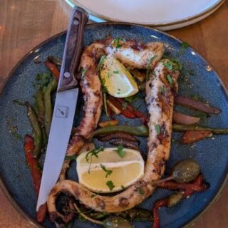 atlantis-restaurant-discover-hillsdale-4